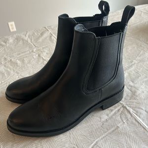 Women’s 7.5 thursday everyday boots- black